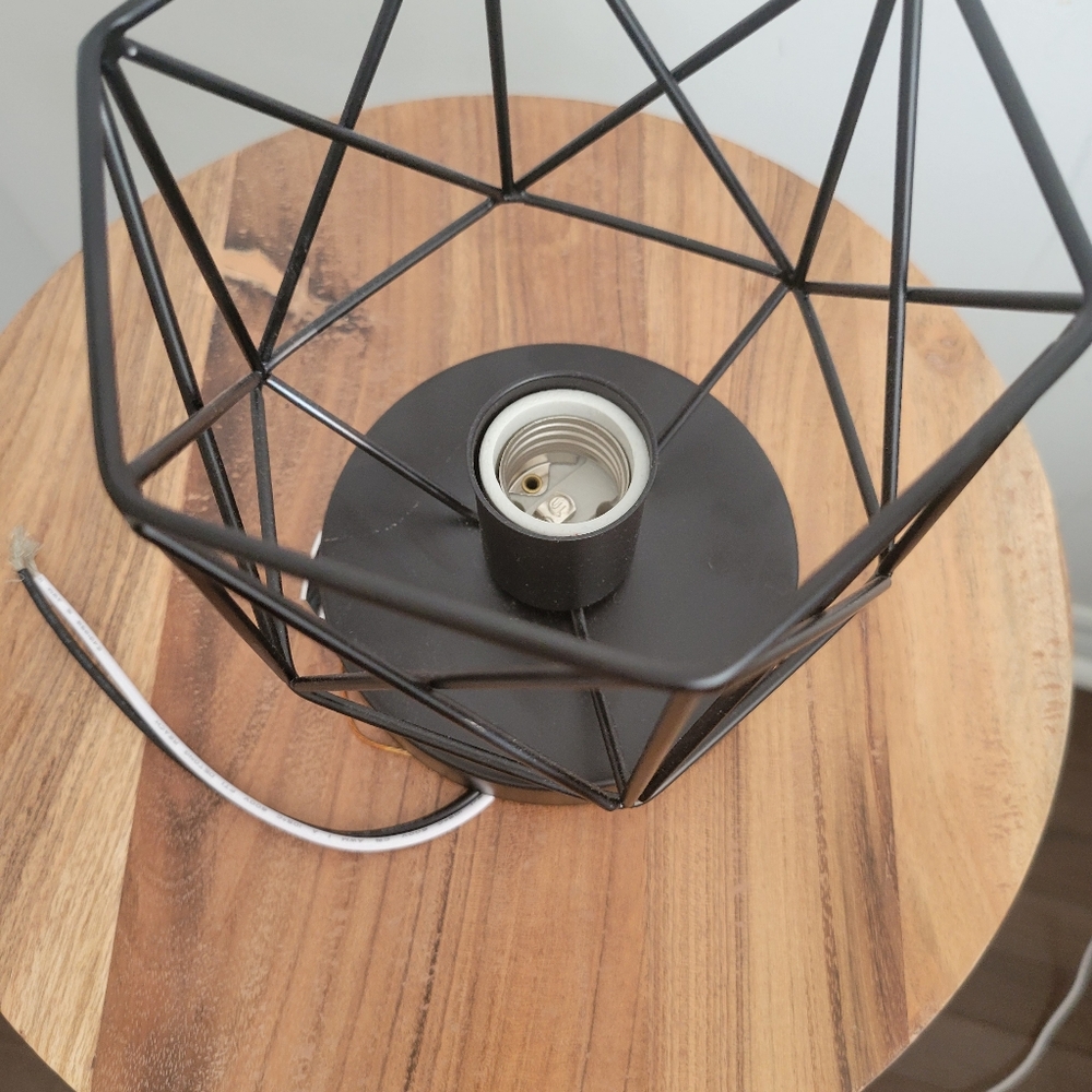 Flushmount light - Picture 2 of 3